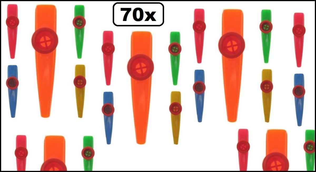 70x Kazoo Muziekinstrument assortie kleuren