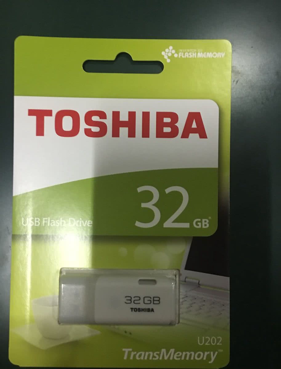 Toshiba TransMemory U202 - USB-stick - 32 GB