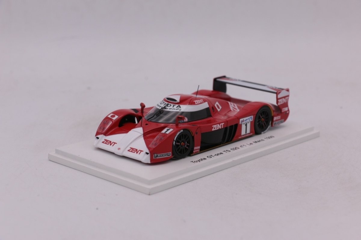 Toyota GT-One TS 020 24H LeMans 1999