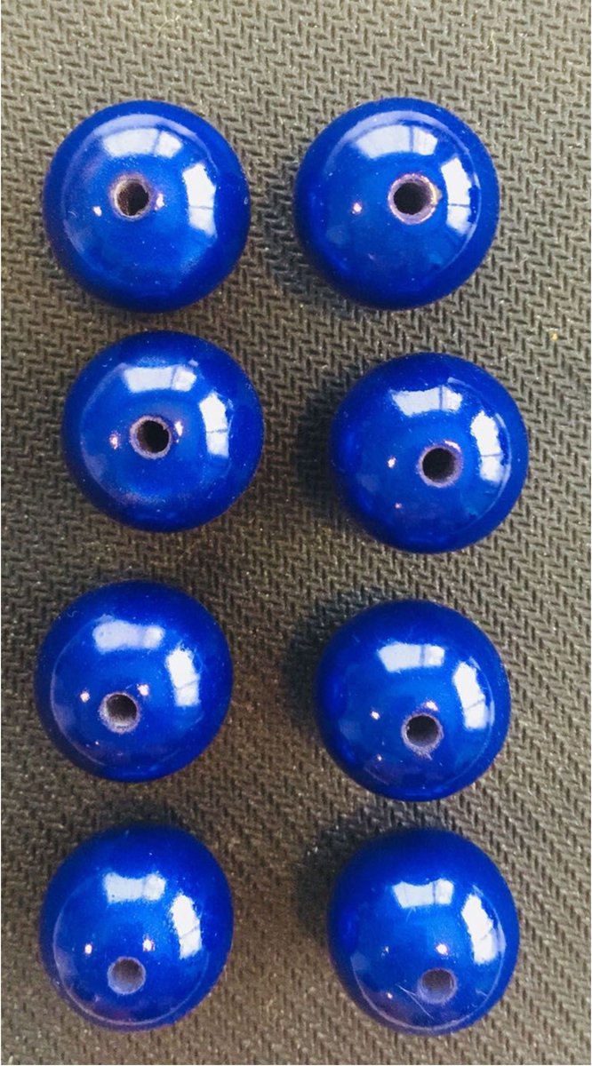 zakje fel blauw kralen 8stuks