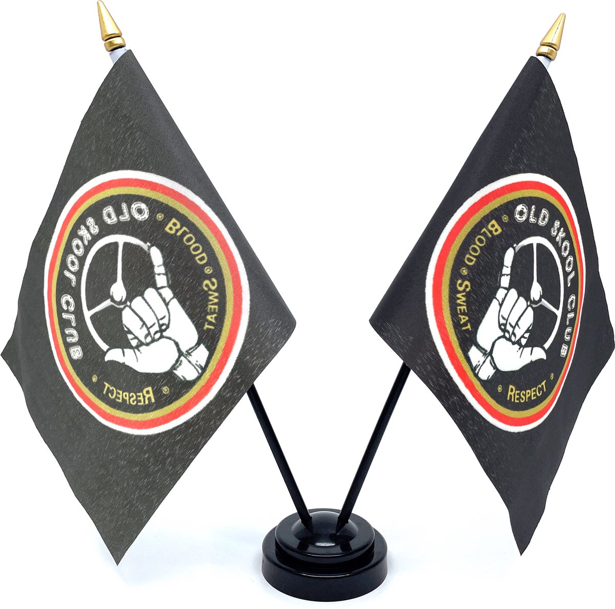 Tafelvlag met standaard - Oldskool Club - Vrachtwagen accessoires - 20x14cm - Vrachtwagen Interieur - Auto - Accessoires - Vlaggetje