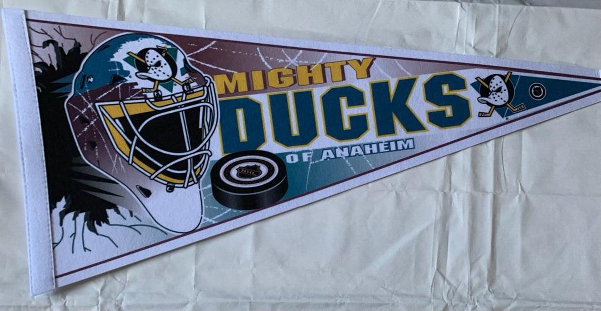 USArticlesEU - Anaheim Ducks - Mighty Ducks - Goalie design - NHL - Vaantje - Ijshockey - Hockey - Ice Hockey - Sportvaantje - Pennant - Wimpel - Vlag - 31 x 72 cm