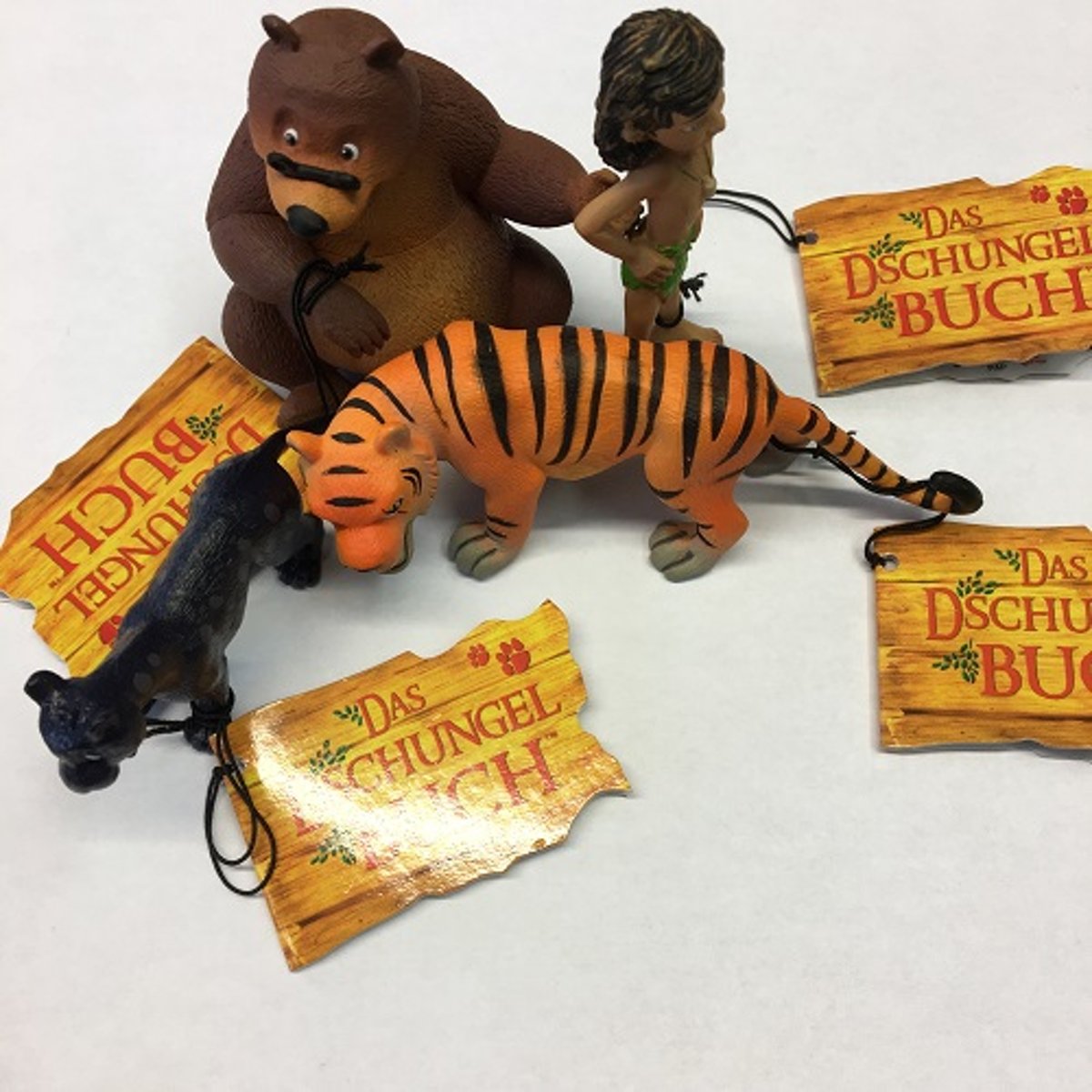 Jungle Boek figuurtjes met o.a. Mowgli ca 8 cm