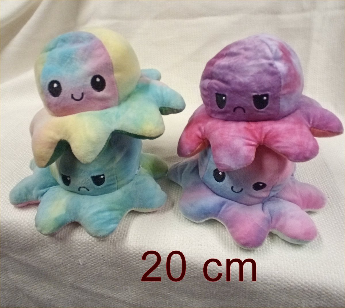 Set van 4 Octopus knuffels  inside out - mood knuffel -gezien op Tik Tok - geeft je mood weer - Blij of Boos - maat 20*10 cm. Superzachte knuffel ; set bestaat uit  4 dirty van 20 cm diam