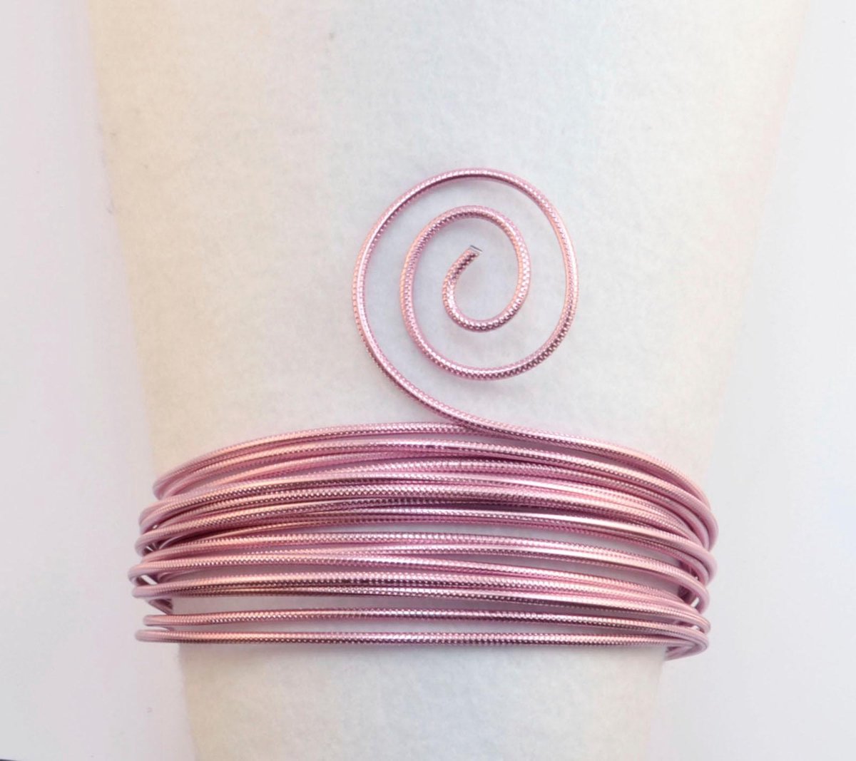   Aluminium Draad - Embossed round - 2mm - 30m - Roos