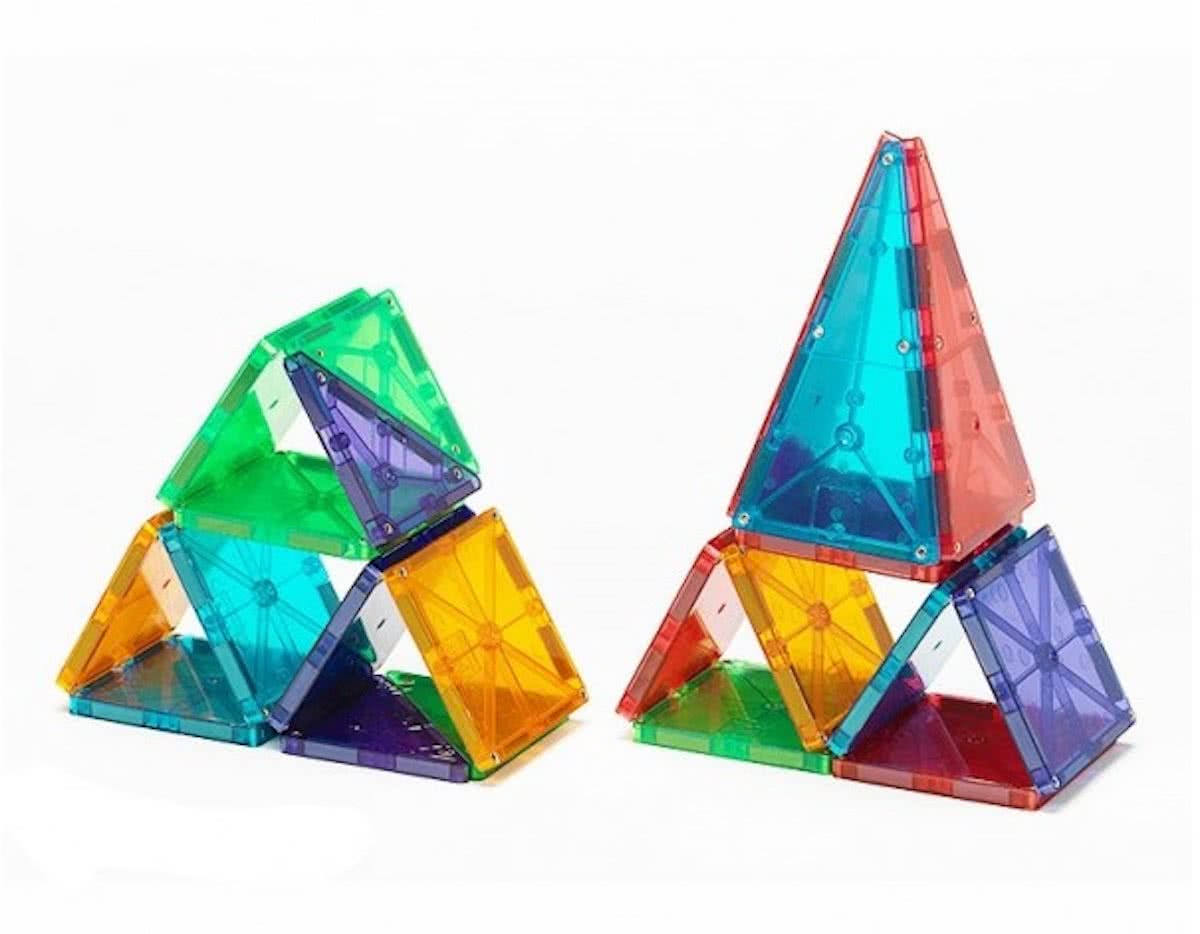 Magna-Tiles® Clear Colors 32