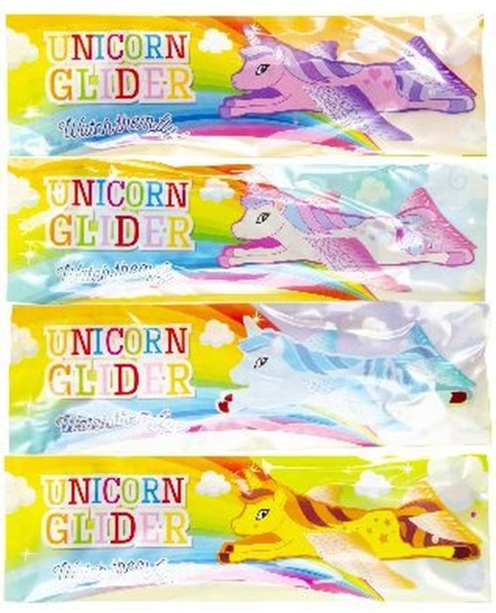 Foam Glider Eenhoorn - 12 stuks Unicorn Gliders - 4 verschillende - traktatie uitdeelcadeautjes kinderfeestje