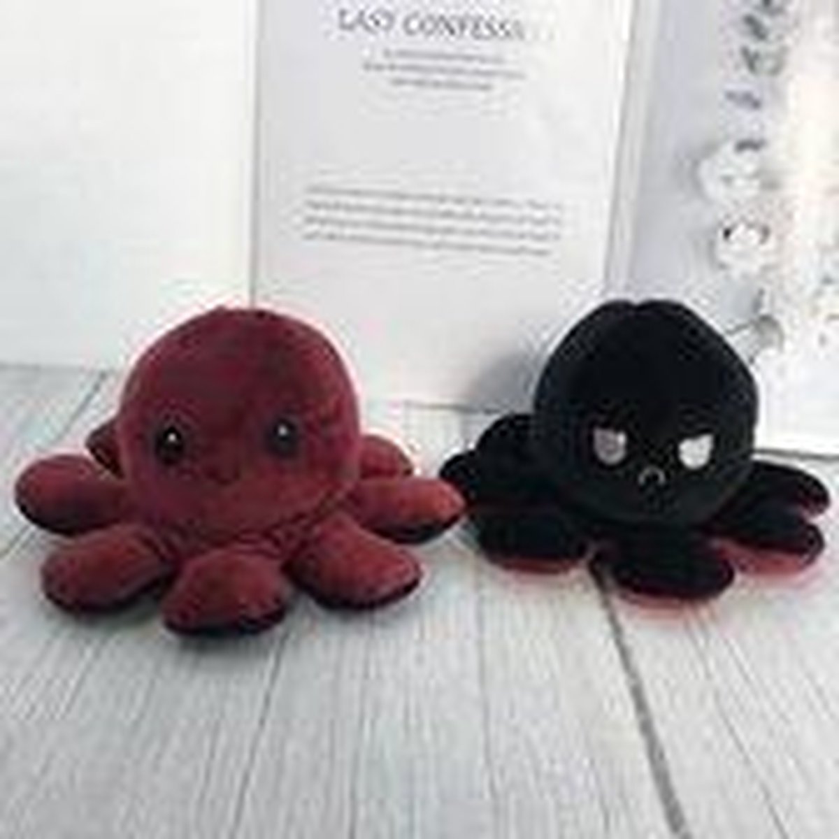 Knuffel Octopus - Mood Knuffel Omkeerbaar - Octopus Knuffel - emotie knuffel - Verwisselbaar - Blij en Boos knuffel - knuffel octopus omkeerbaar - Rood/zwart