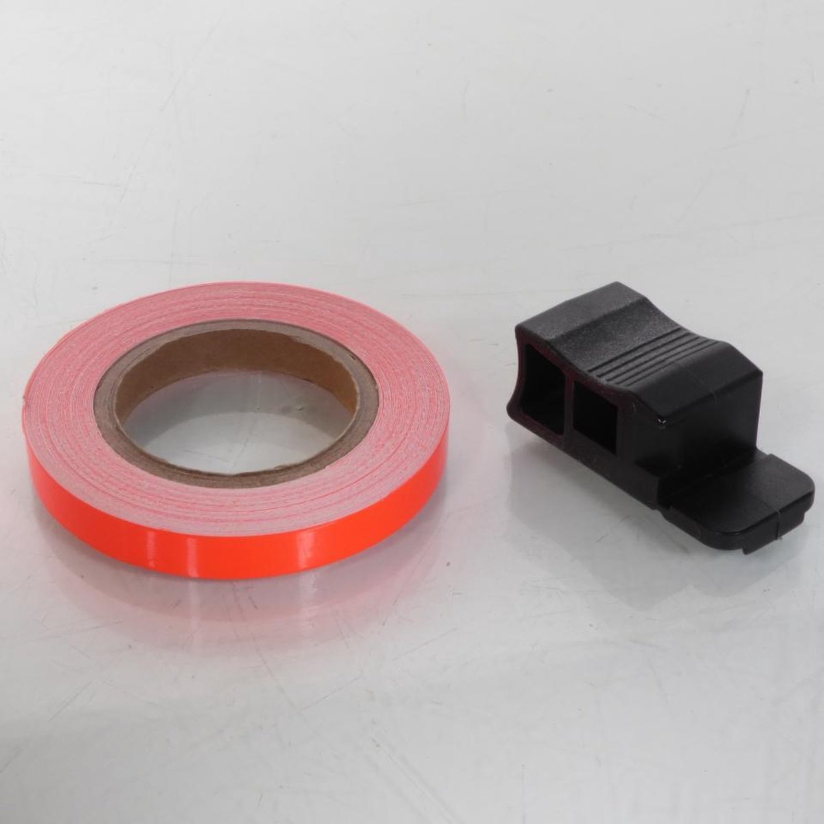 helder fluorescerend rood velglint 7mm x 6m vicma voor motorfiets p9c990021b nieuw