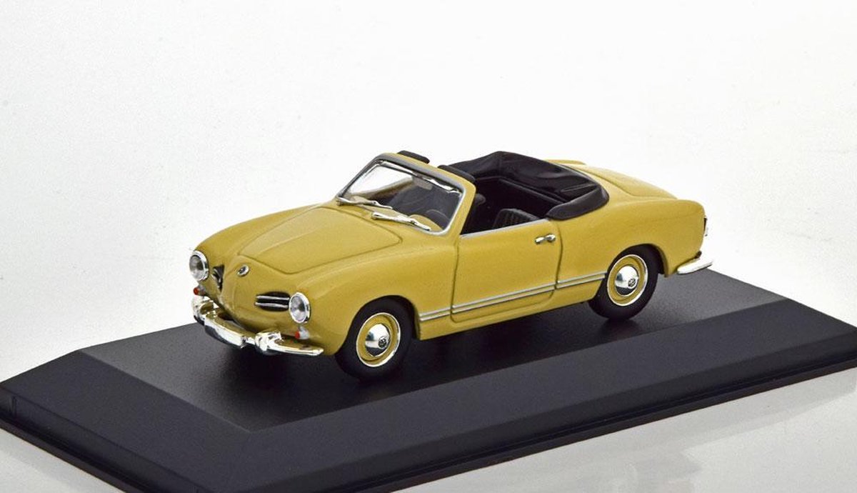 Volks Wagen Volkswagen Karmann Ghia Cabriolet 1955 Cream