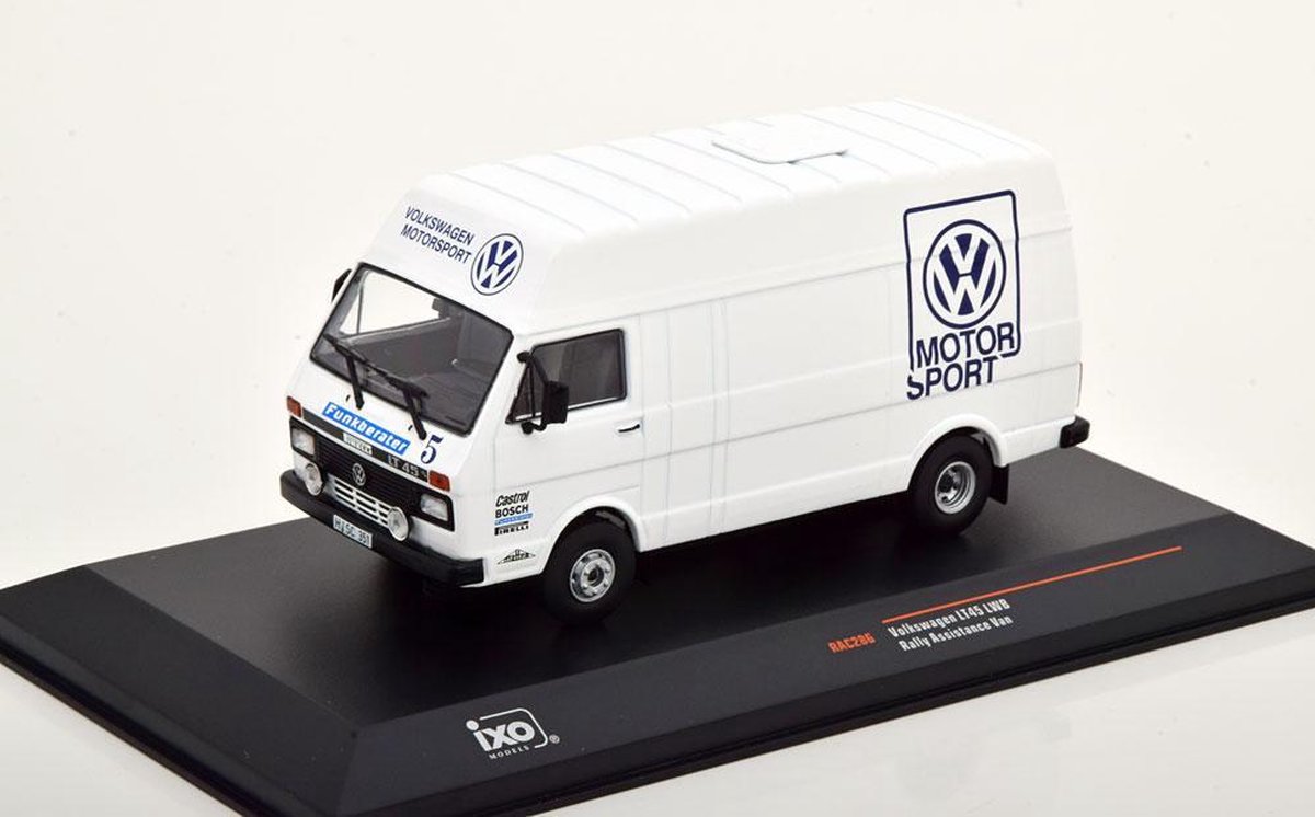 Volks Wagen Volkswagen LT45 LWB Rally Assistance Van Ford