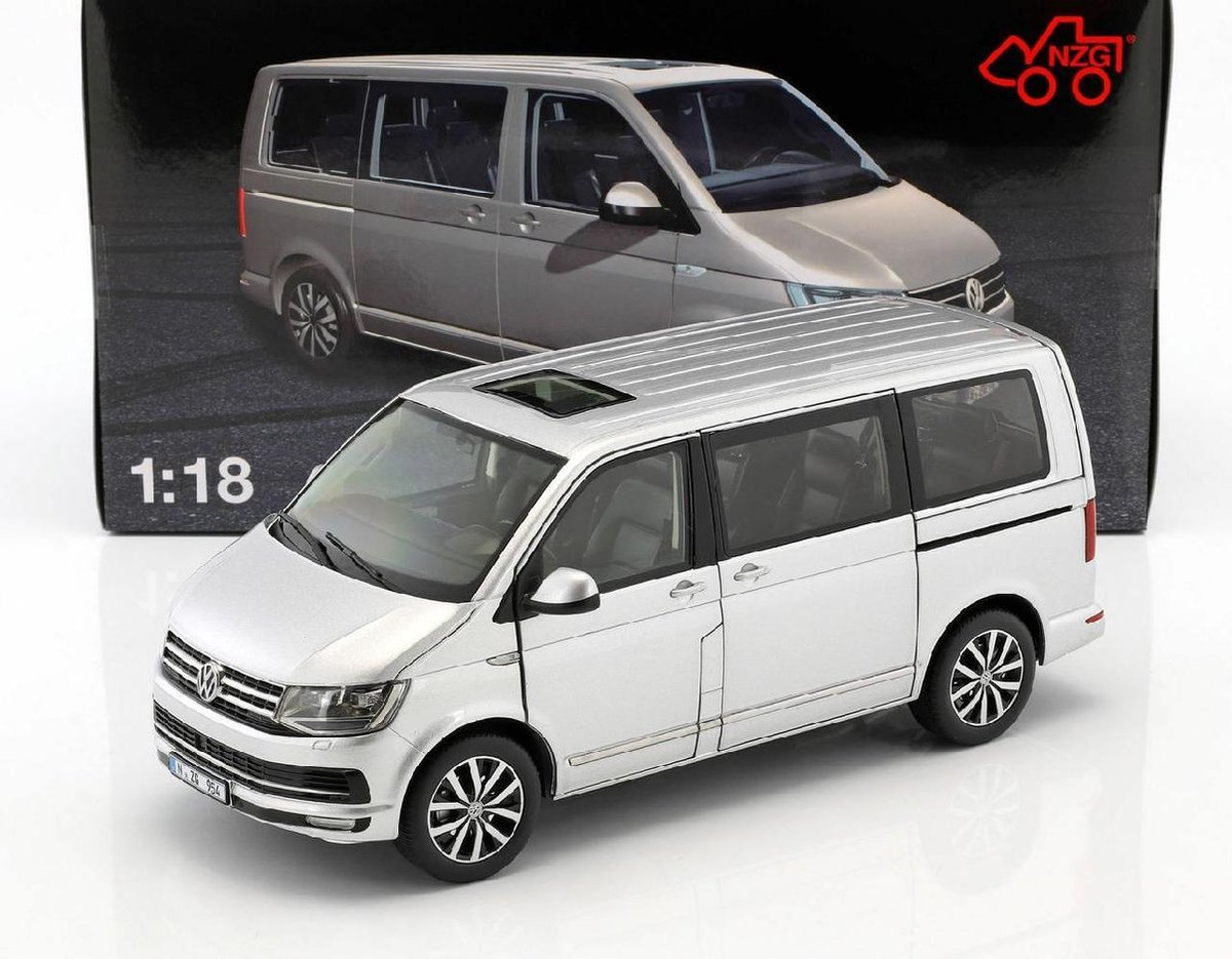 Volks Wagen Volkswagen T6 Multivan Highline 2017 Silver