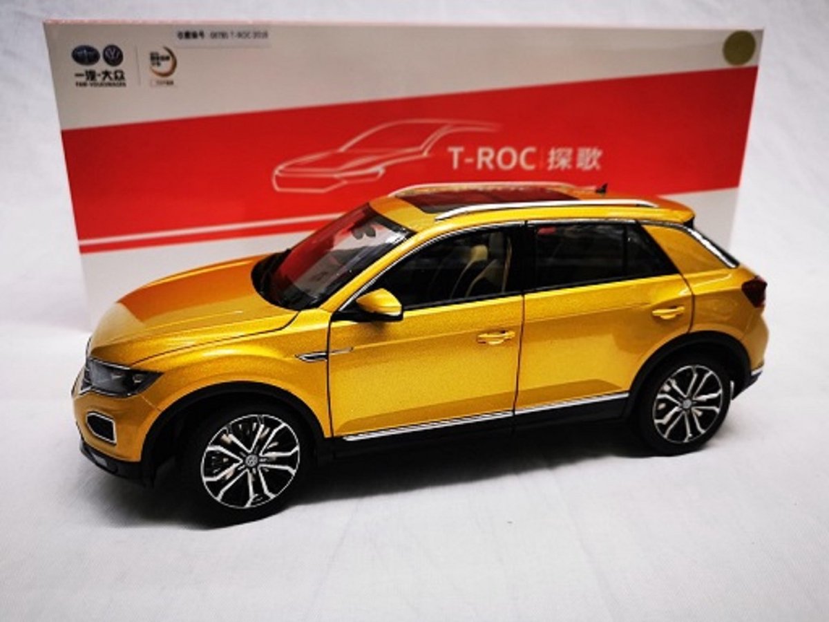 Volkswagen T-Roc 2020 Goud Metallic 1-18 Paudi Models