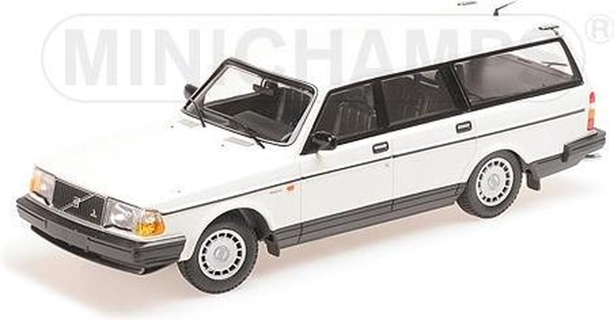 Volvo 240 GL Break 1986 - 1:18 - Minichamps