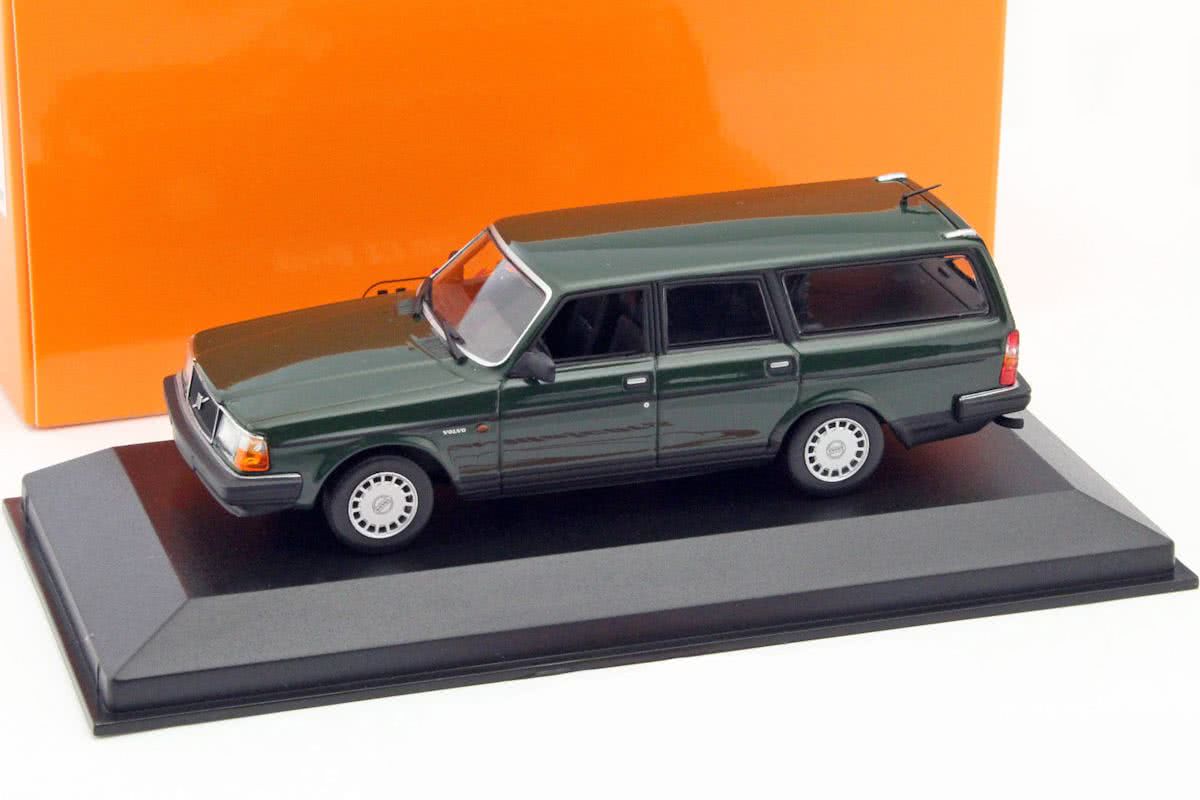 Volvo 240 GL Break 1986 Donkergroen 1-43 Maxichamps