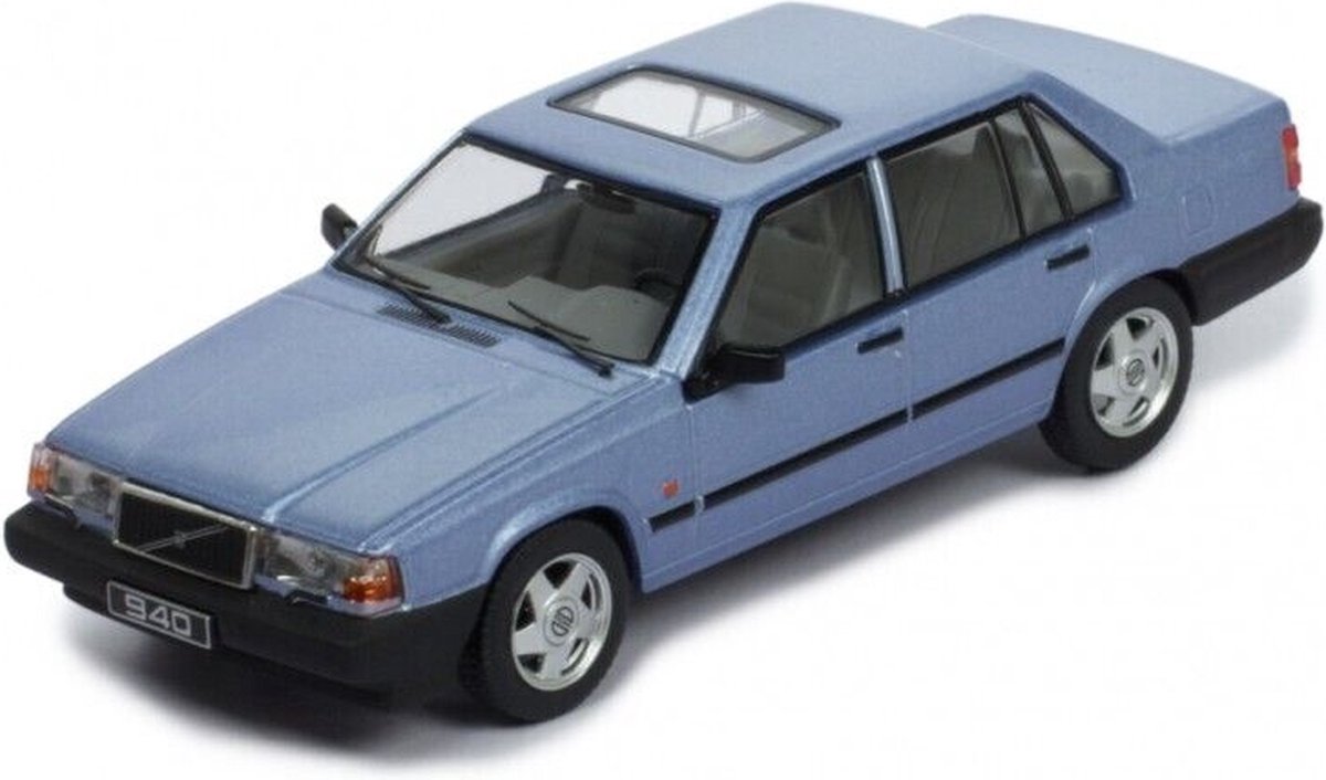 Volvo 940 Turbo 1990 - 1:43 - IXO Models