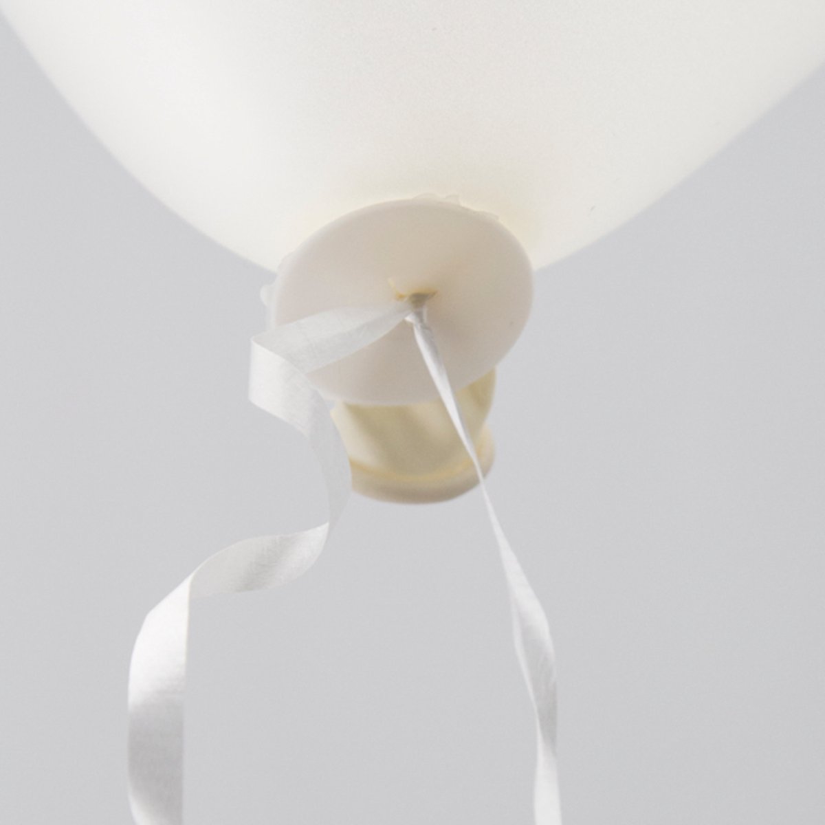 200x Automatische ballon snel sluiter met lint Wit - Ballonnen Feest Knopen