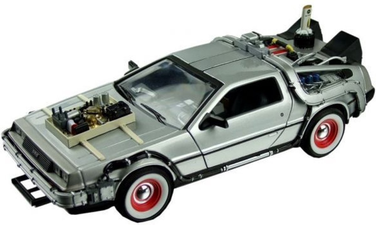 BACK TO THE FUTURE 3 - 1987 Delorean 1:24 scale