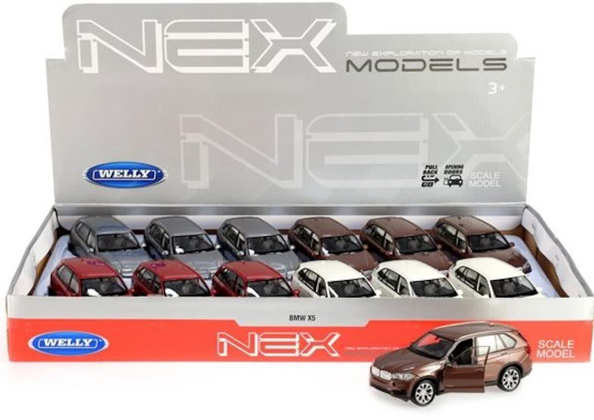 BMW X5 Display 12 x Welly 43691 display 1:34-1:39 metal collection