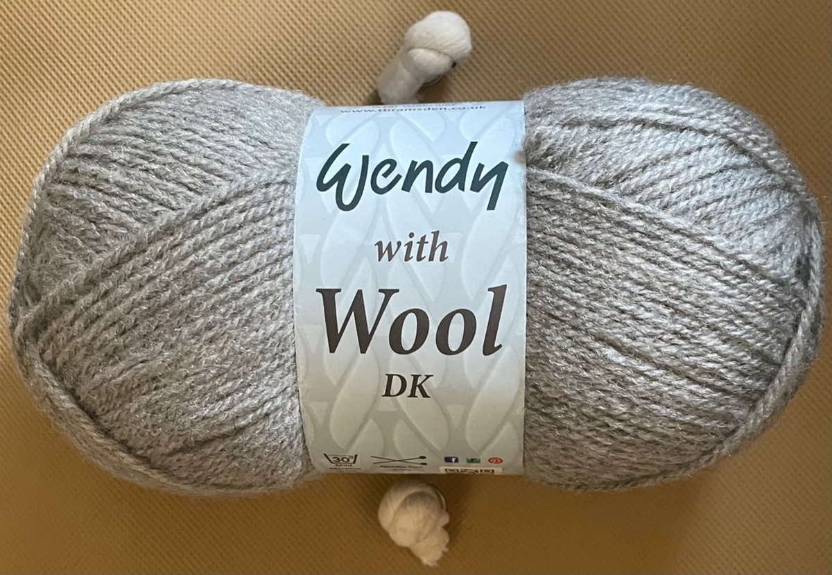 WOL-GAREN-WENDY WITH WOOL 5304-BREIEN-HAKEN-PER 5 STUKS.