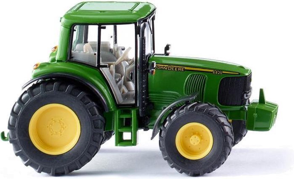 miniatuurtractor John Deere 6820 1:87 groen