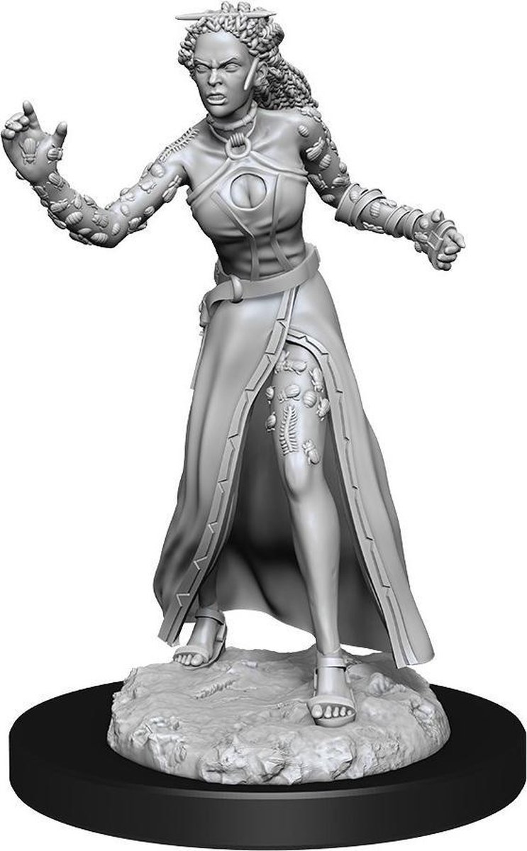 Wizkids: Magic the Gathering -Unpainted Miniatures - Vampire Lacerator and Vampire Hexmage