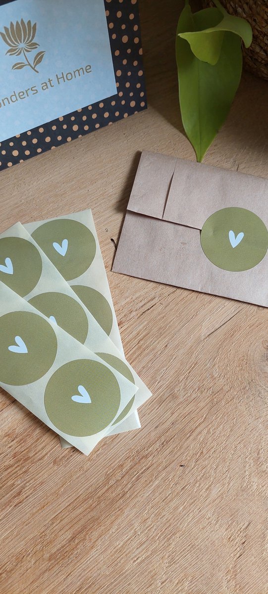 Hart Stickers - 10 stuks - Groot - Olijfgroen - Geboortepost - Valentijn - Sluitstickers - Sluitzegel - Bedankt - Thanks - Small Business - Envelopsticker - Traktatie zakje - Cadeau - Cadeauzakje - Kado - Chique inpakken - Feest - Bruiloft