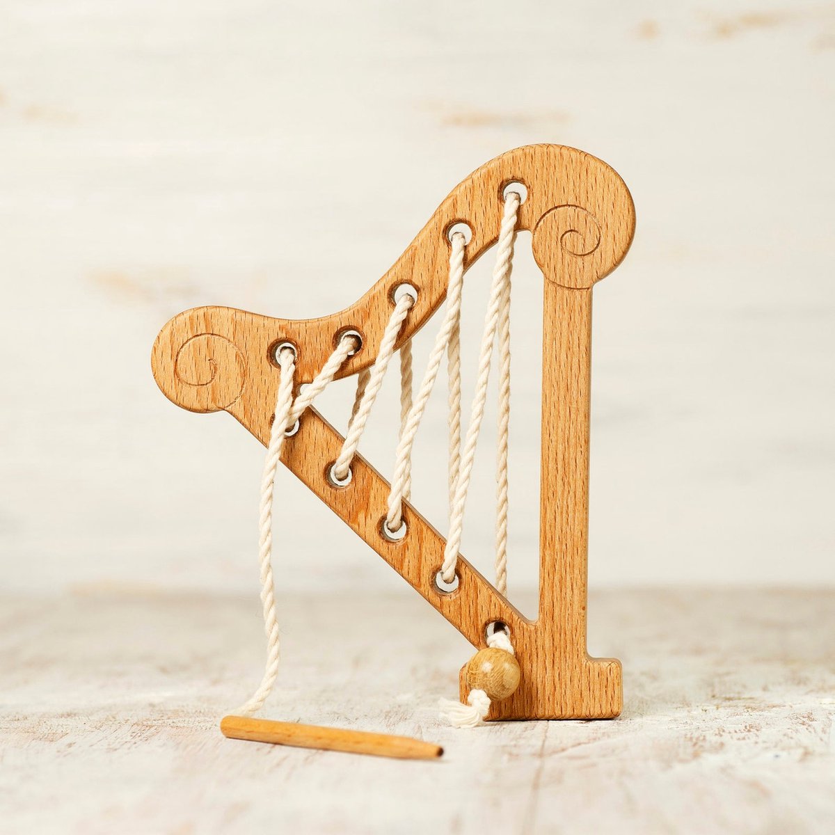 Dreumes speelgoed - Houten harp - veterspeelgoed - Duurzaam & Handgemaakt - Waldorf / Montessori Speelgoed