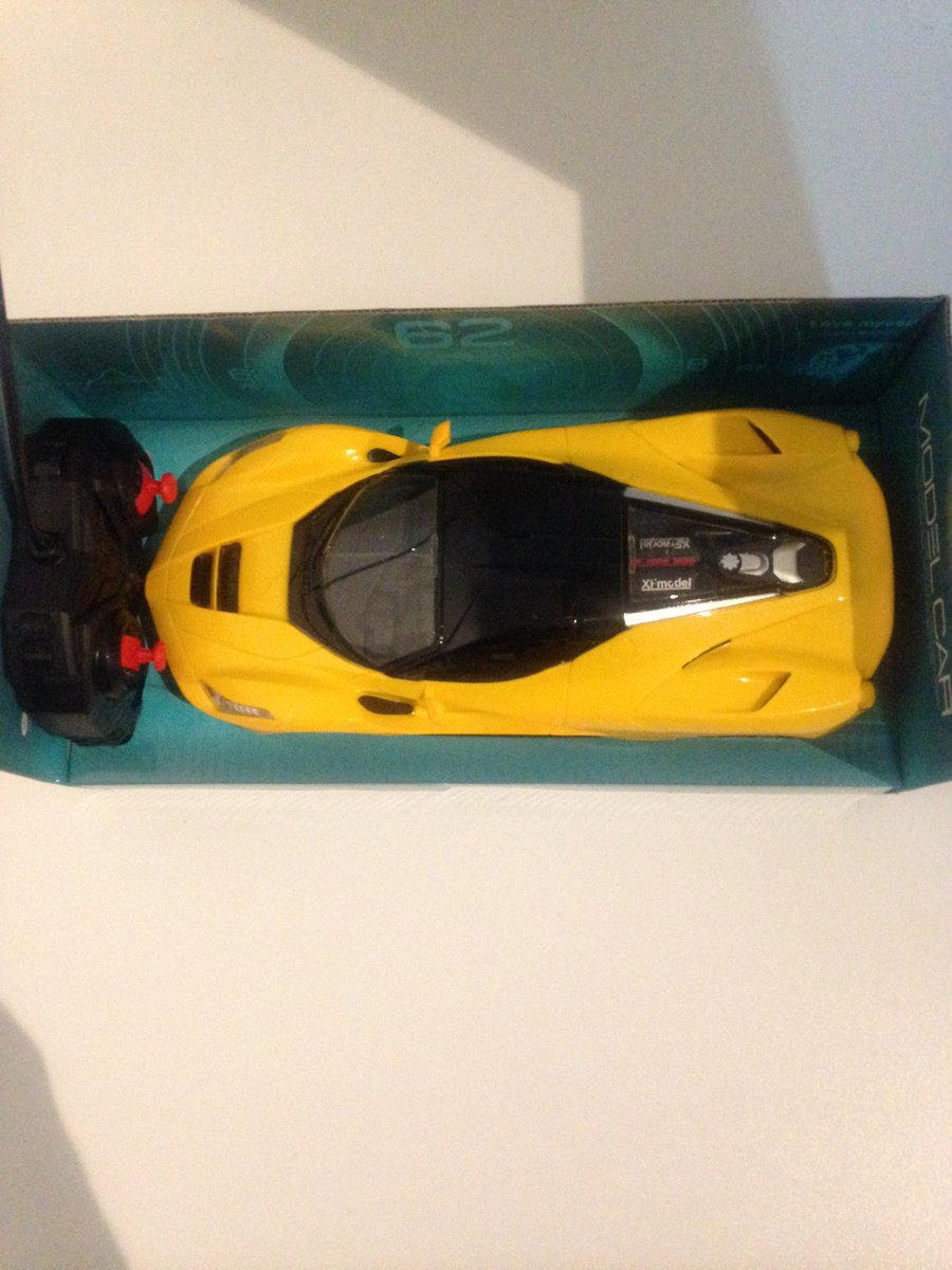 Geweldig cadeau voor kinderen ferrari Rc auto met Led koplampen 1:16 - radio grafisch Sport Car (28CM) echt een leuke afstand bestuurbare speelgoed auto