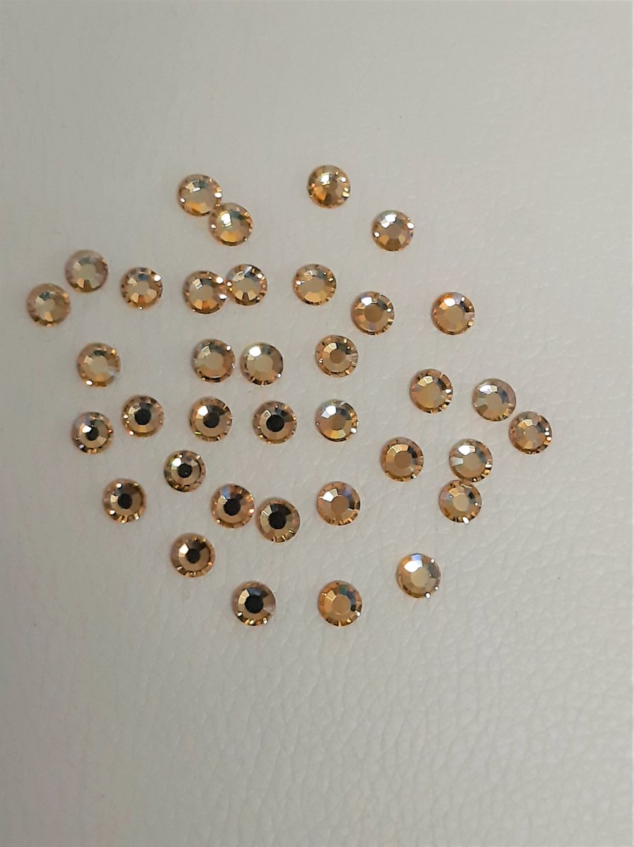 RHINESTONES GOLDEN SHADOW (GOUD) , SS16, 4 MM, 1440 STUKS (HOTFIX)