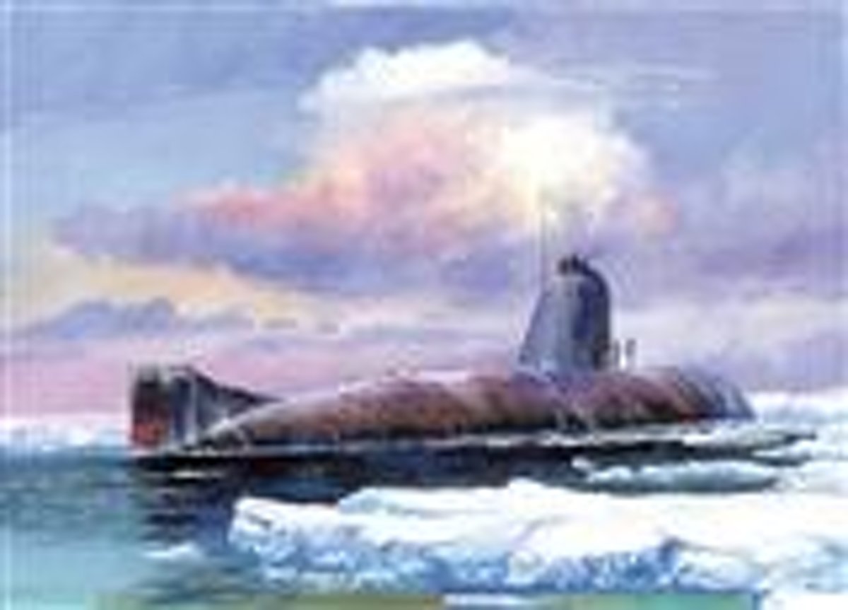 Zvezda - November Class Nuclear Sub K-3 ** (Zve9035)