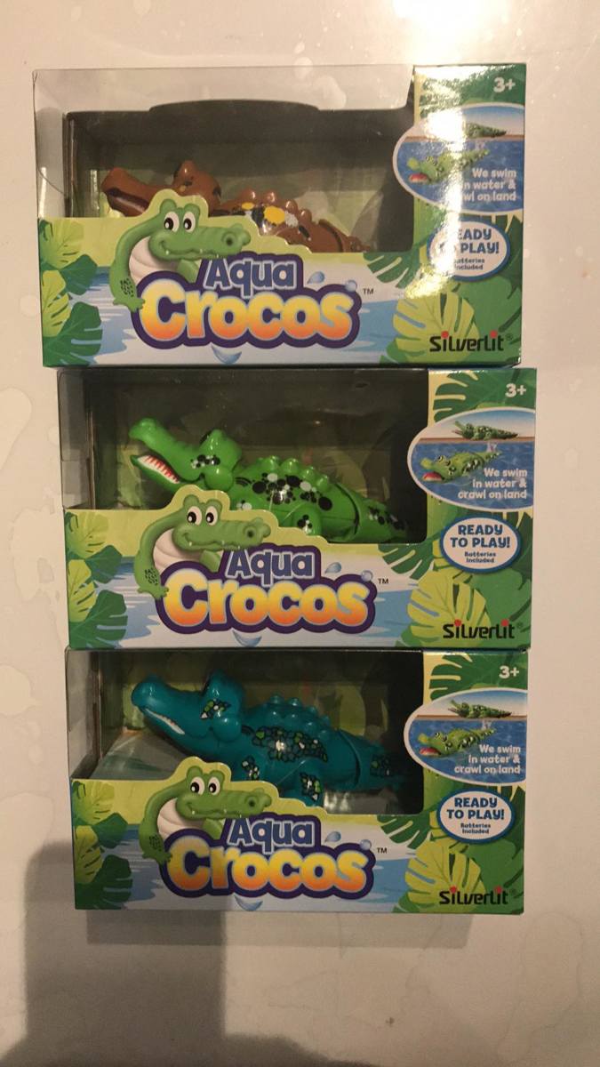 Aqua crocos bewegend ready to play  3 kleuren beschikbaar