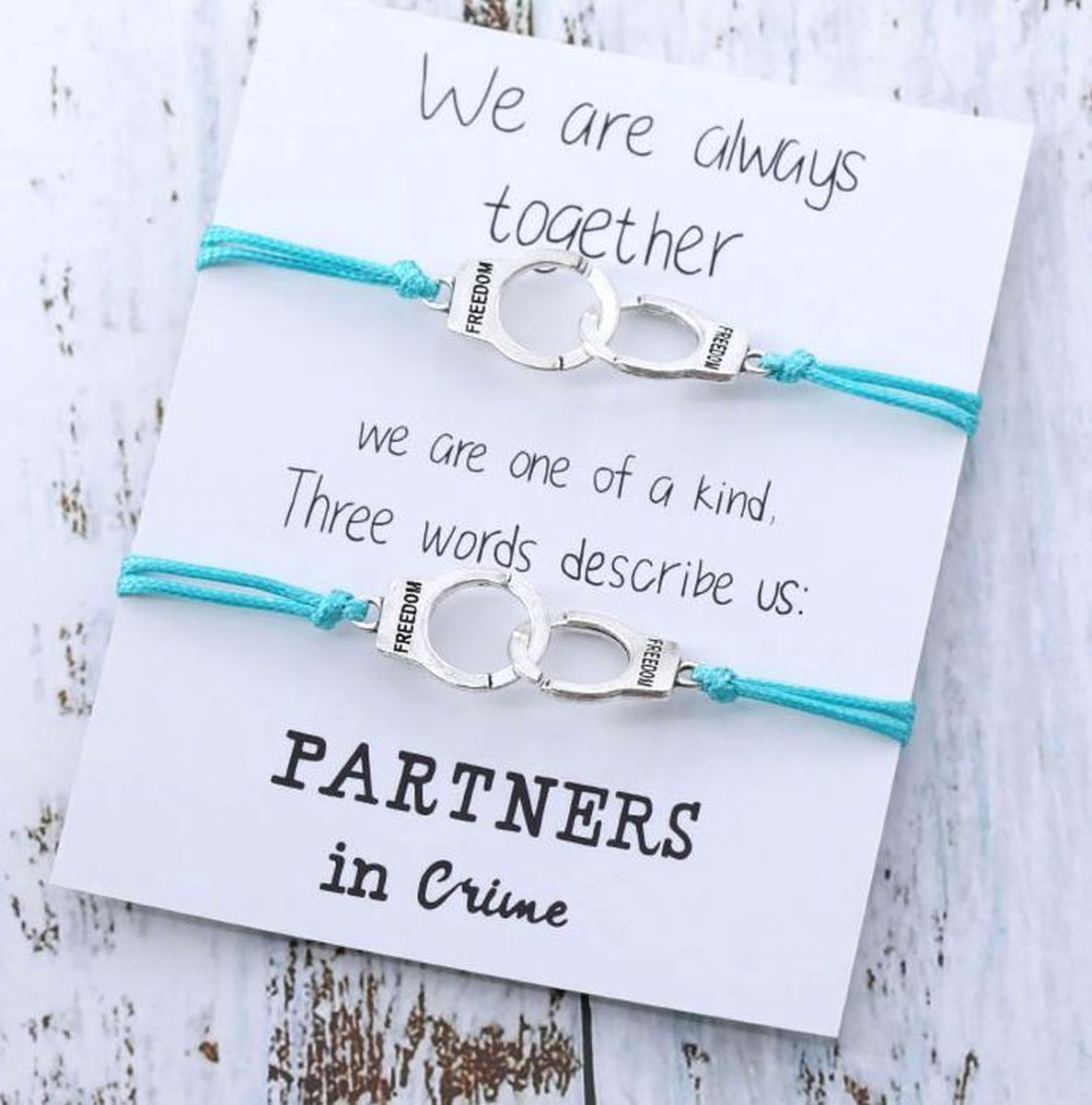 Vriendschap armband - partner in crime - 2 stuks - groen - hanger nahdboeien - BFF - relatie