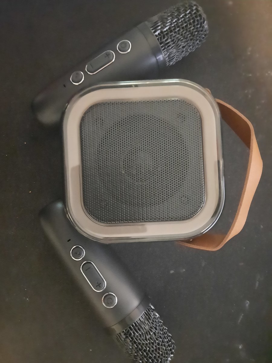 Colorful Karaoke Sound System Model: K12 kleur Zwart