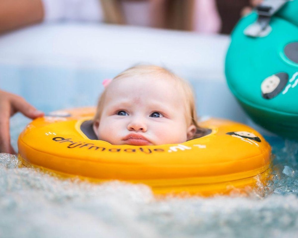 baby zwemband - drijfmaatje - nekring - baby float - babyzwemmen - lekvrij - 0-12 maanden - geel