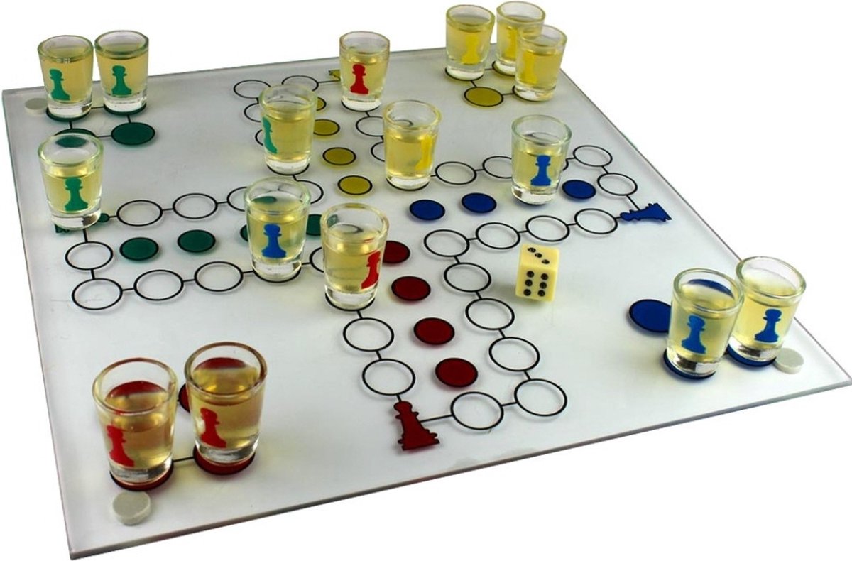 Ilso mens erger je niet drankspel - Drink spel - dobbelsteen - party - shotglaasjes - glas