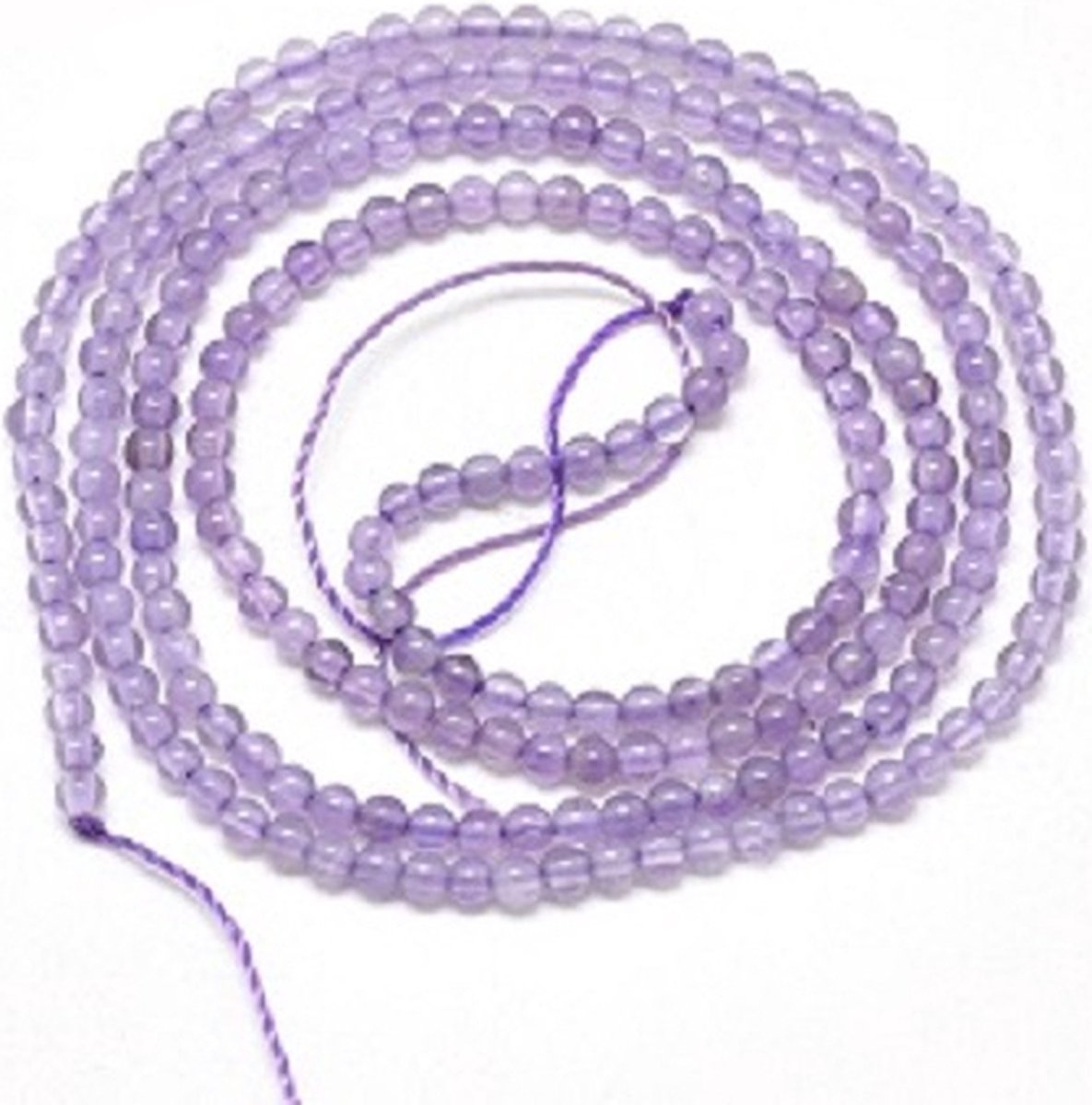 Natuurstenen kralen, violet amethist. Ronde kralen van 2mm. Per snoer van ca. 38cm