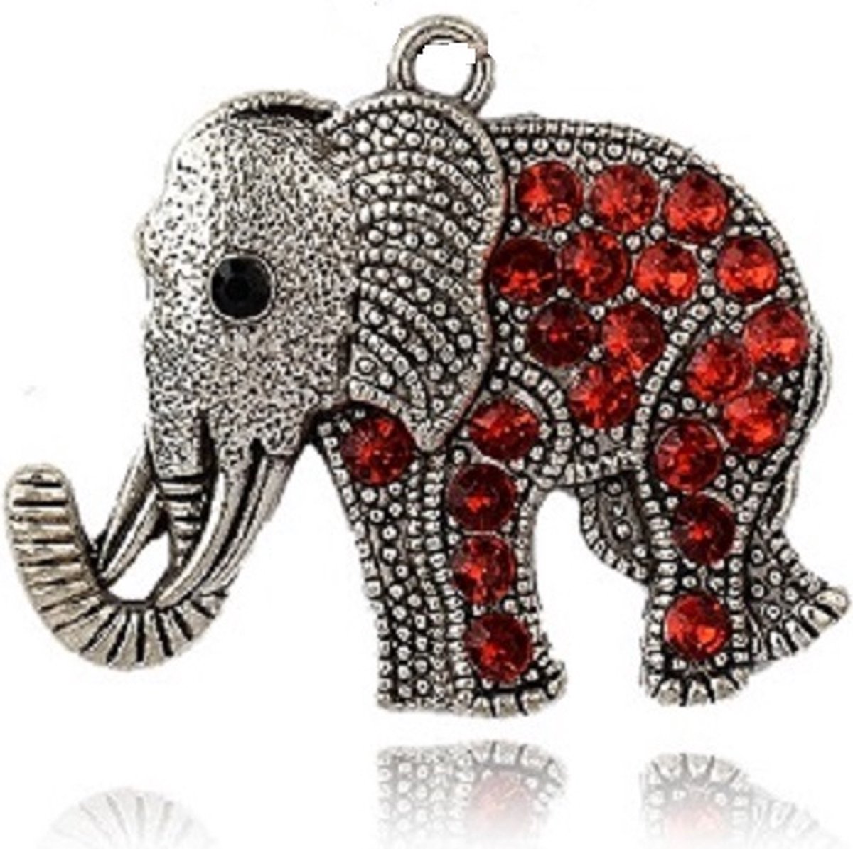 Zilverplated grote hanger van olifant (43x51x5,5mm) met kristal in de Swarovski-kleur light siam. Verkocht per stuk