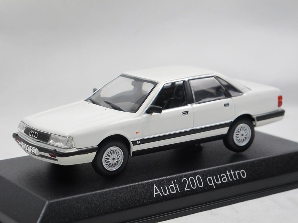 Audi 200 Quattro 1989 Wit 1:43 Norev