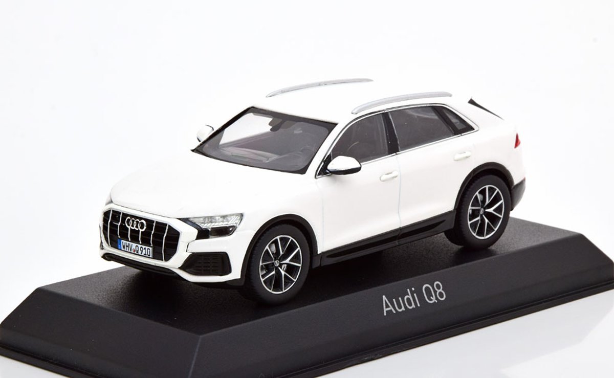 Audi Q8 2018 Wit 1-43 Norev