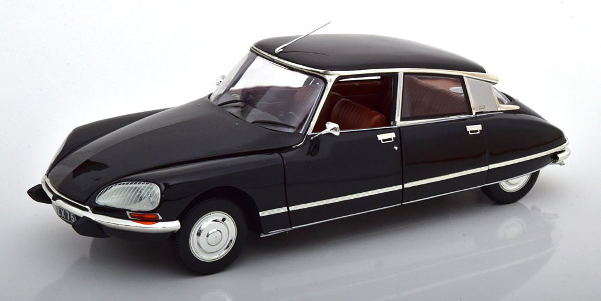 Citroen DS 23 Pallas 1972 Zwart 1-18 Norev