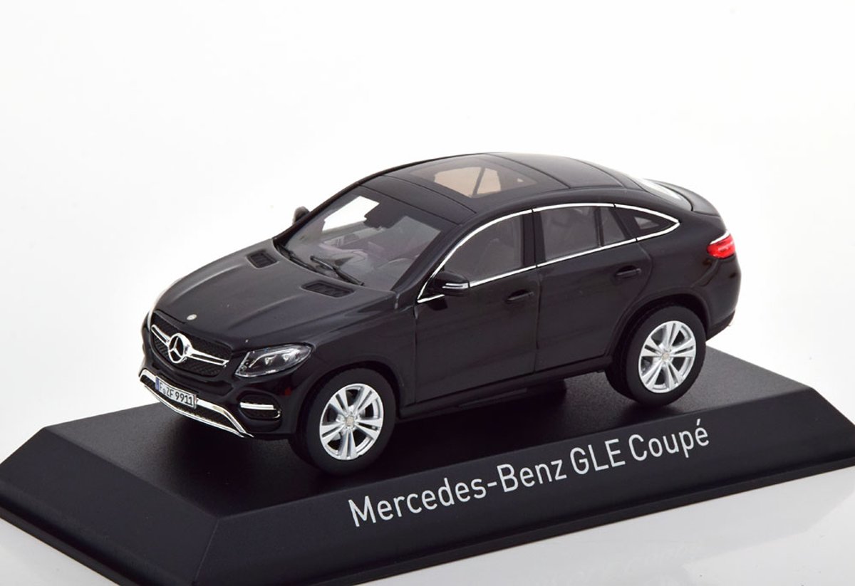 Mercedes-Benz GLE-Klasse ( C292 )Coupe 2015 Zwart 1-43 Norev