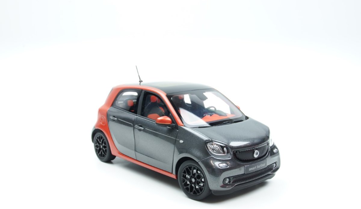 Norev Smart ForFour Coupé (453) 2014 Grijs/Oranje 1:18