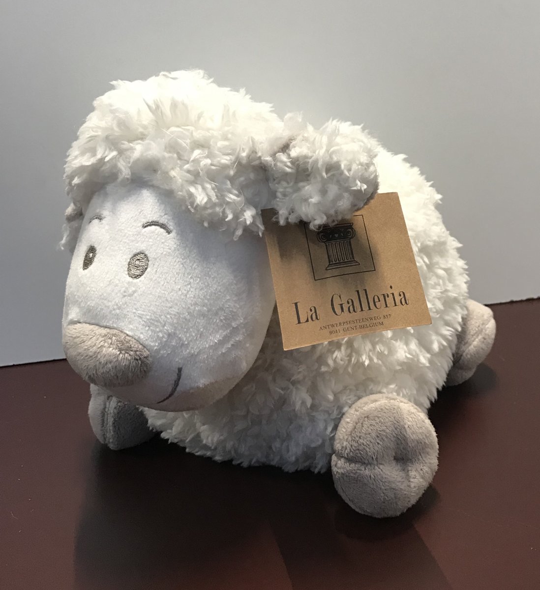 Zacht bolletje schaap 22cm - La Galleria