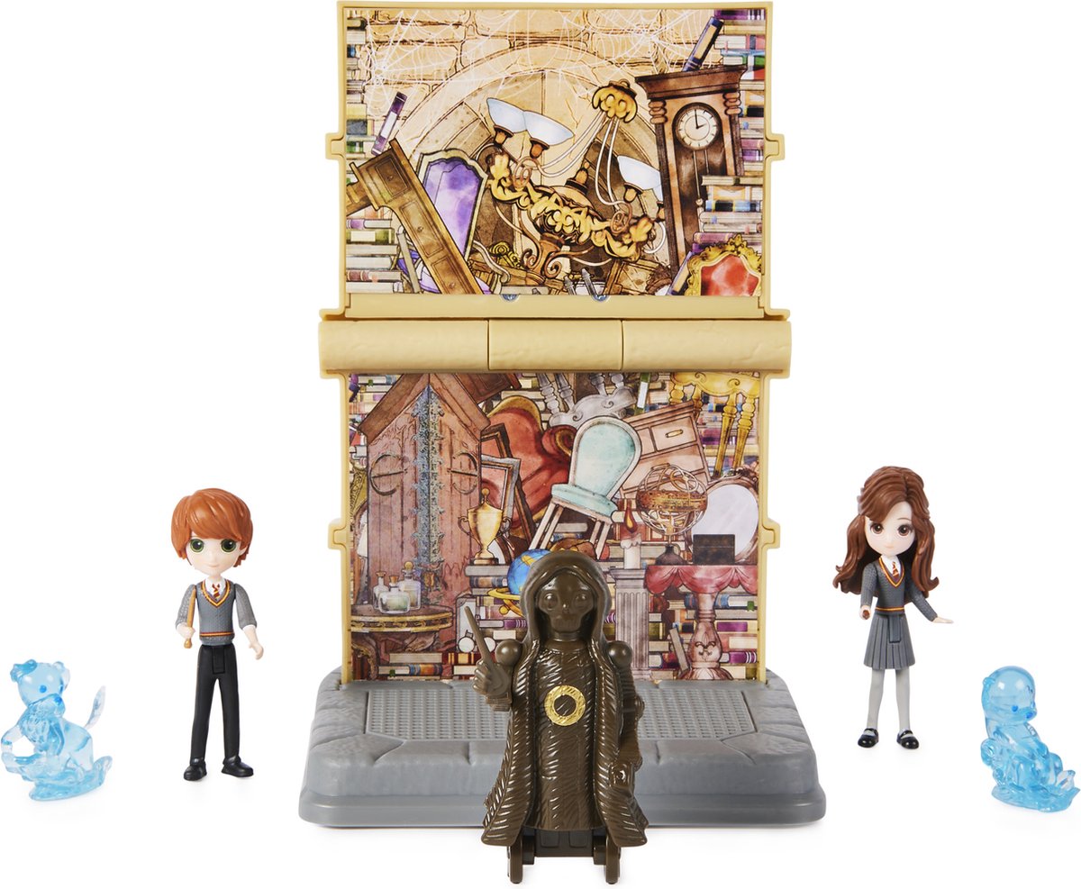 Wizarding World Harry Potter - Kamer van Hoge Nood - 2-in-1 transformerende speelset met 2 unieke actiefiguren en 3 accessoires